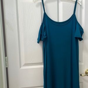 Spaghetti strap cold shoulder long dress